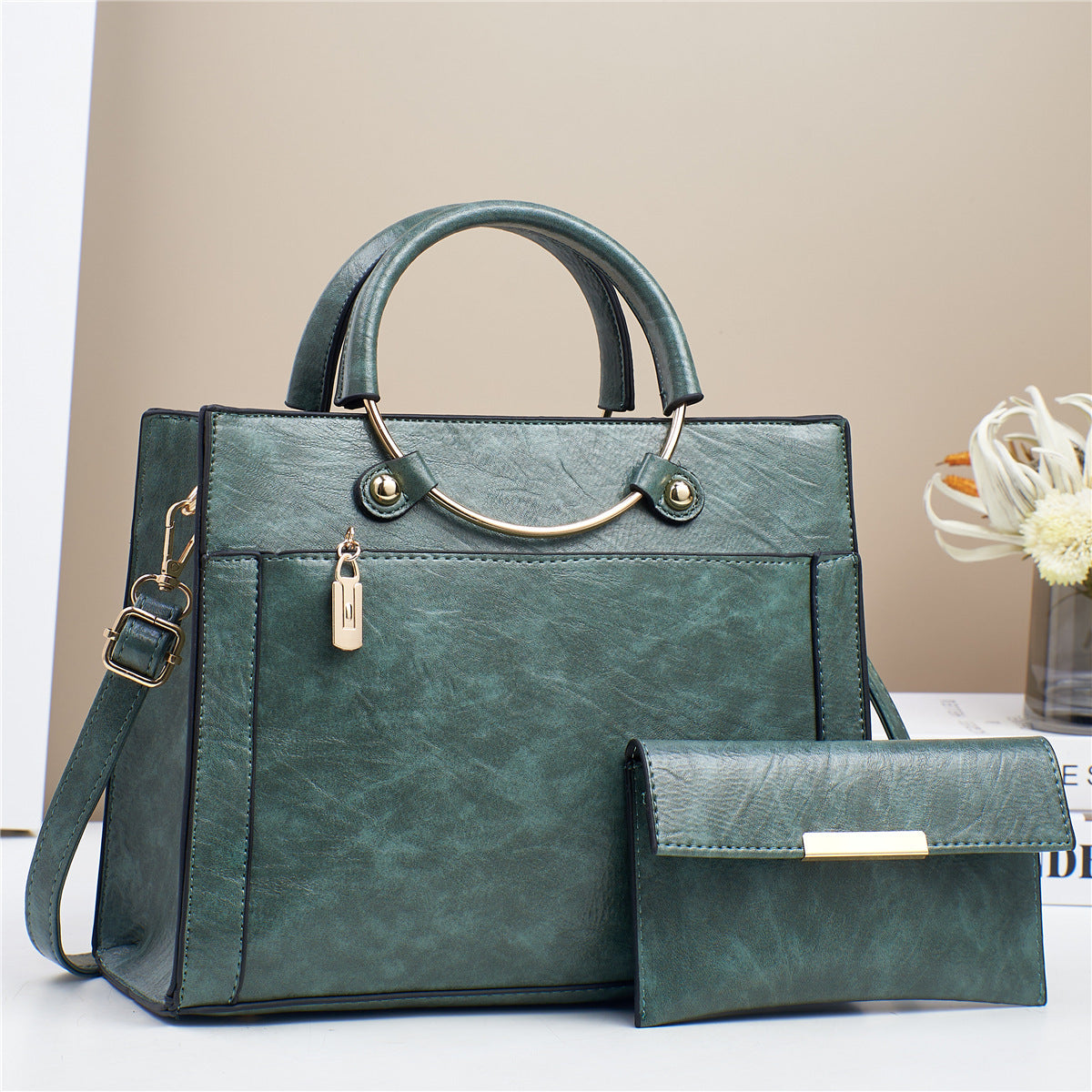 Graceful Women's Winter Big Fashion Versatile Women's Messenger Bag