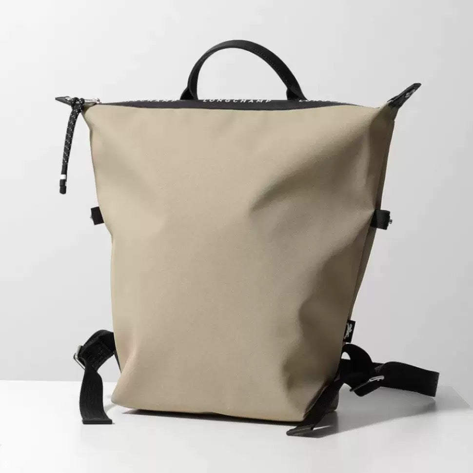 High Quality Dragon Inlaid Thickened Nylon Letter Waterproof Leisure Large Business Backpack