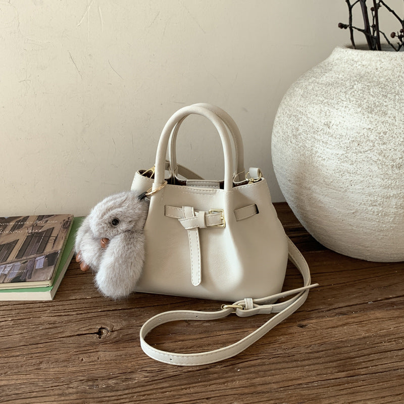 Pretty Women's Retro Simple Fashion Textured Women's Shoulder Bag