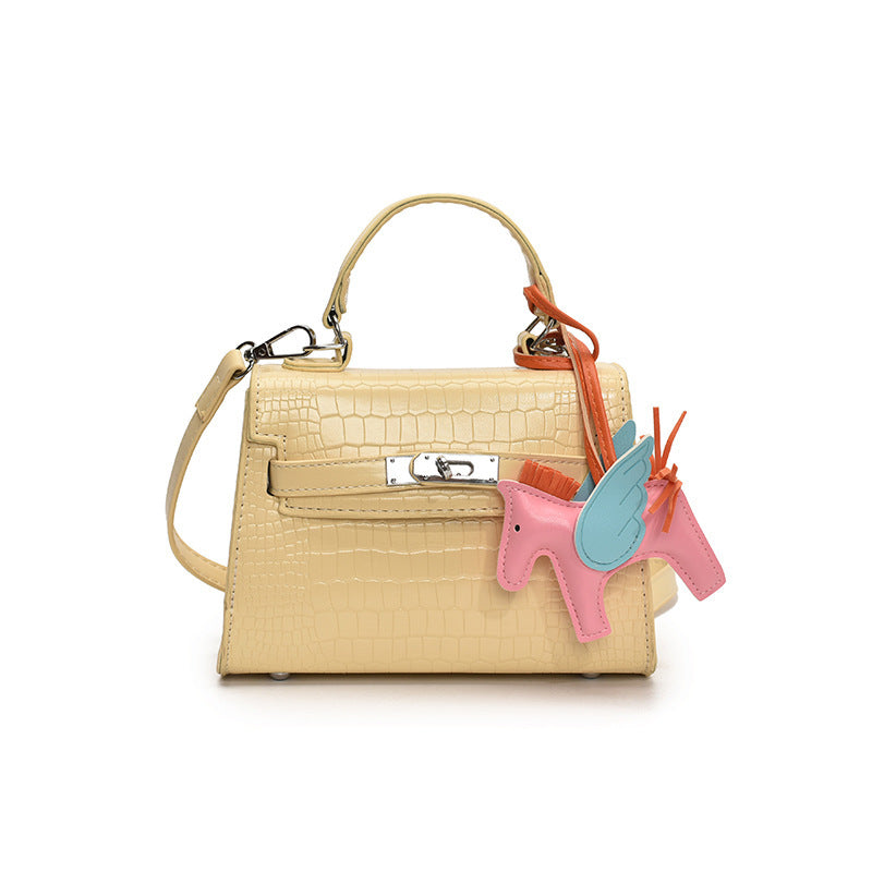Women's Summer High-grade Simple Portable Commute Leisure Fashion Trendy Bags