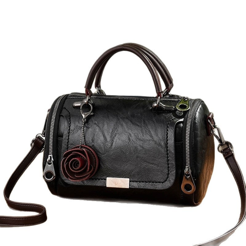 Women's Simple Fashion Trendy Large Capacity Western Style Women's Messenger Bag
