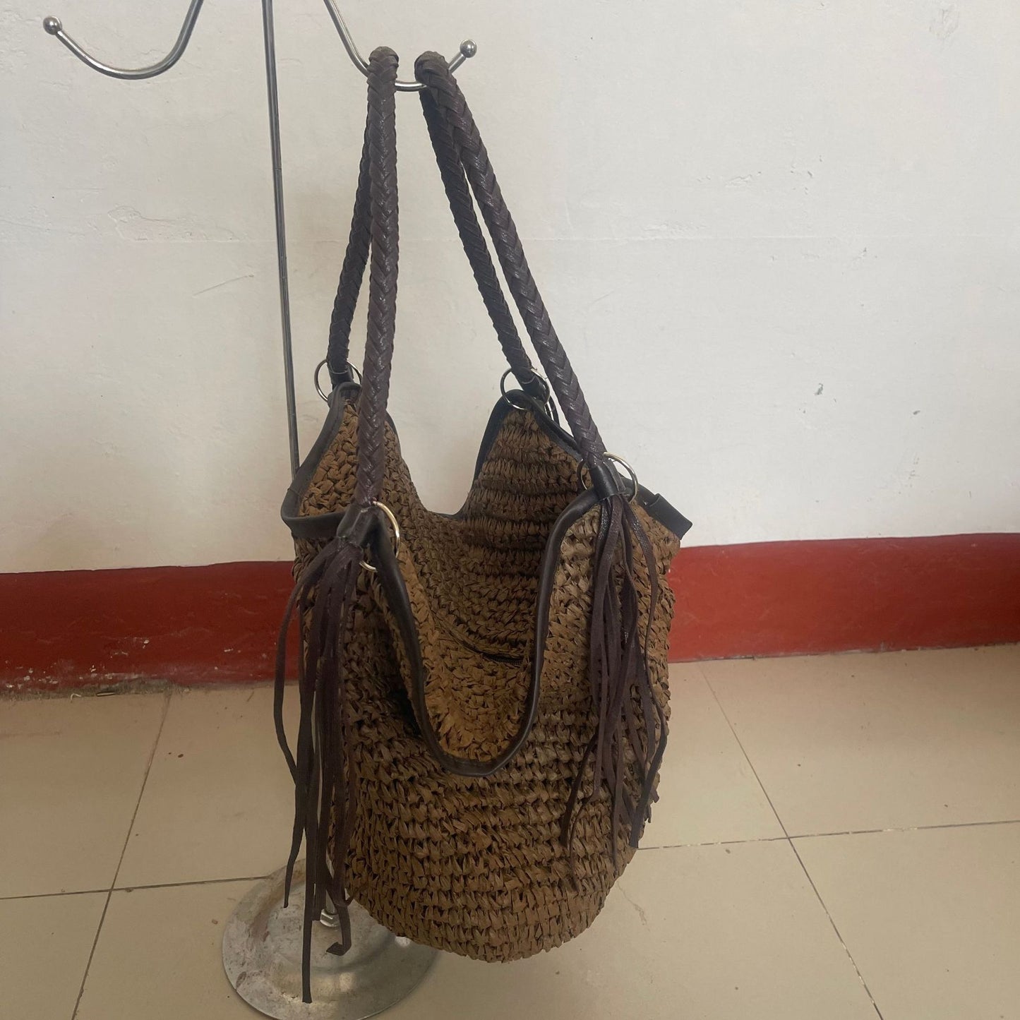 Women's Korean Style Tassel Straw Fashion Woven Large Capacity Beach Bucket Bags