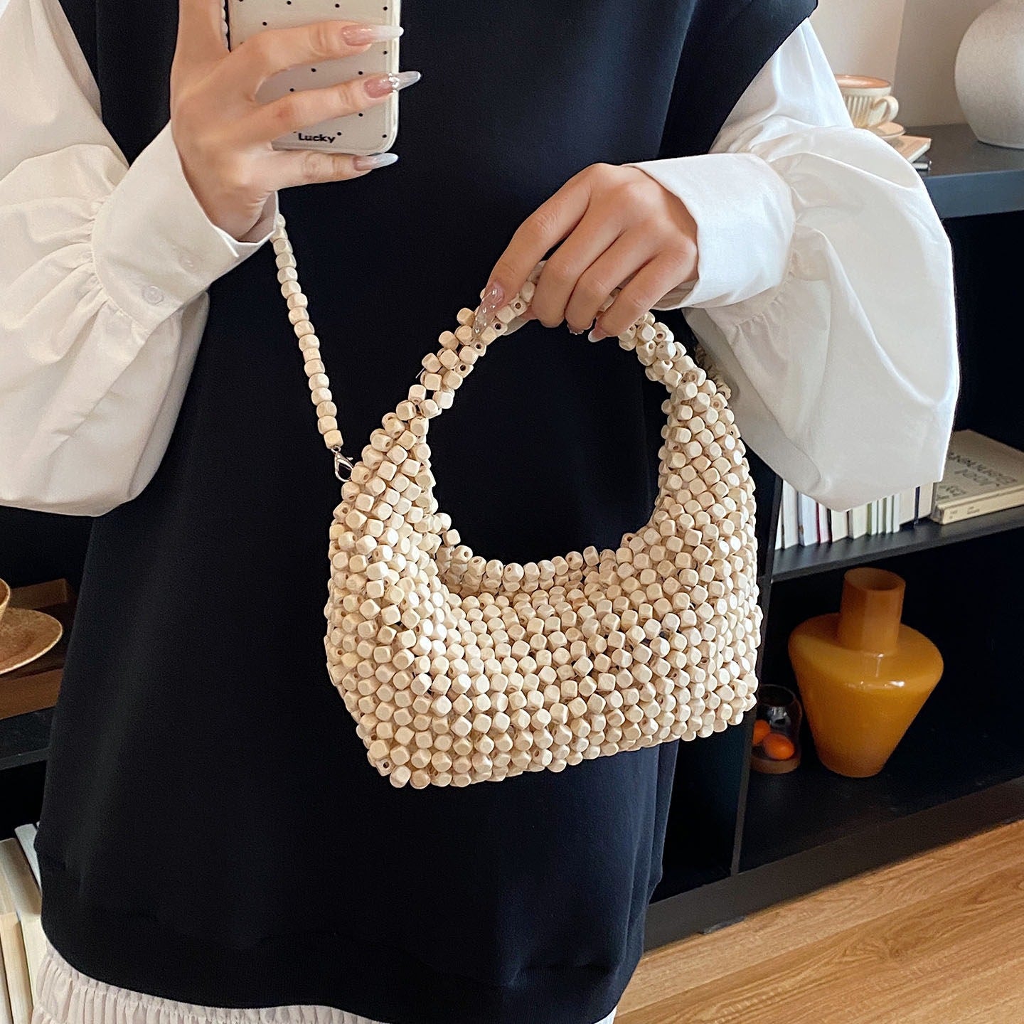 Niche Korean Style Oblique Beaded Design Light Women's Shoulder Bag