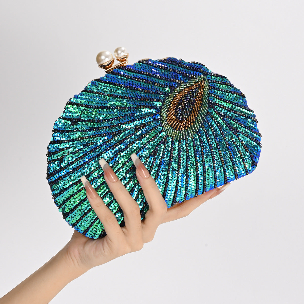 Style Peacock Sequined Embroidery Cheongsam Formal Dress Dinner Bag