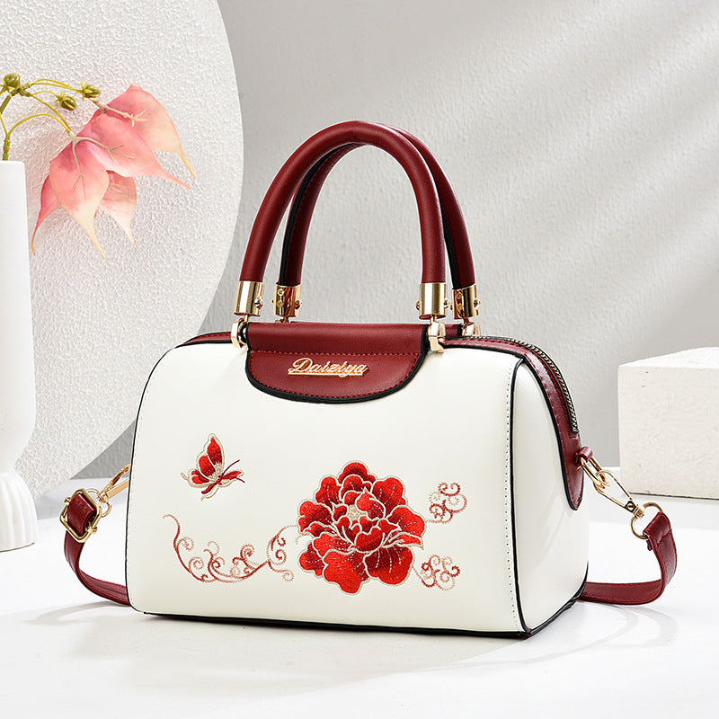 Women's Embroidered To Give Mom Large Capacity Fashion National Women's Shoulder Bag