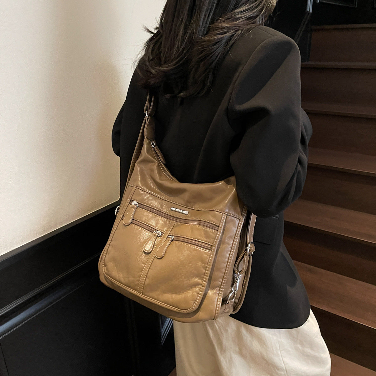 Elegant Comfortable Women's Retro Large Capacity Women's Shoulder Bag
