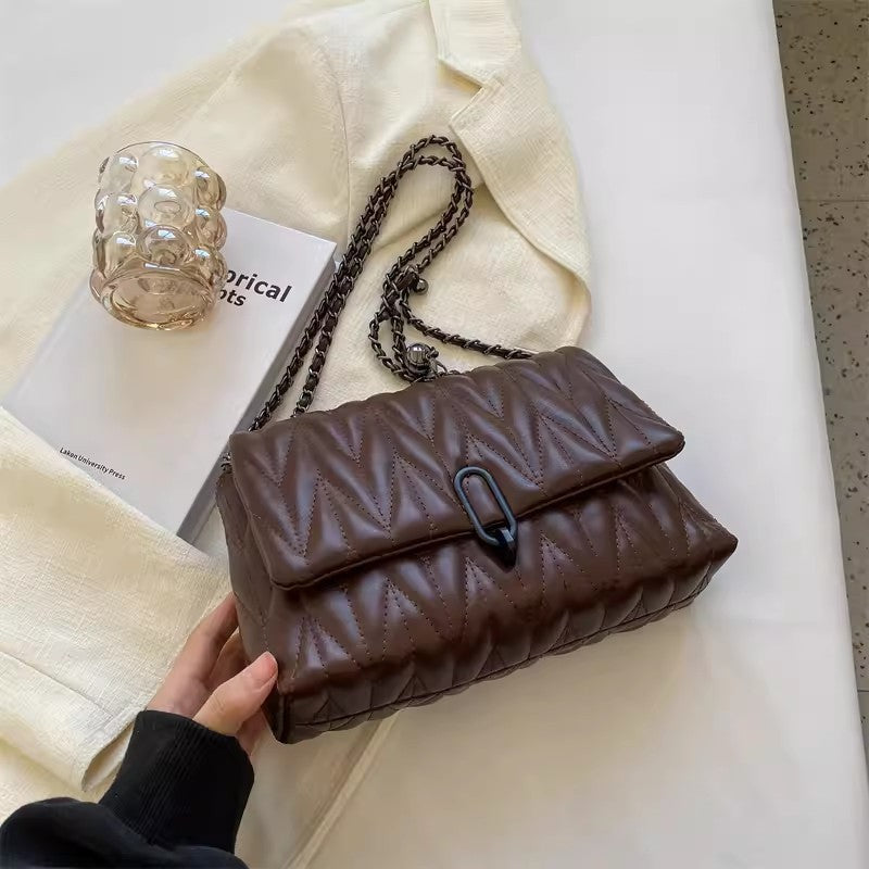 Women's Fashionable Diamond Embroidery Thread Classic Style Women's Messenger Bag