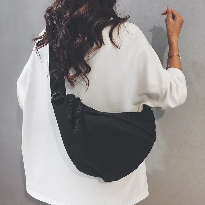 Fashion Commuter Dumpling Solid Color Large Women's Messenger Bag