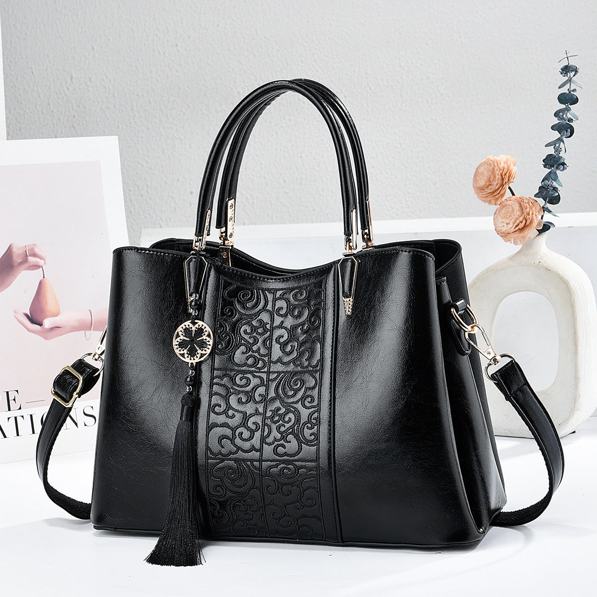 Women's National Style Retro Mom Embroidery Tassel Large Women's Handbag