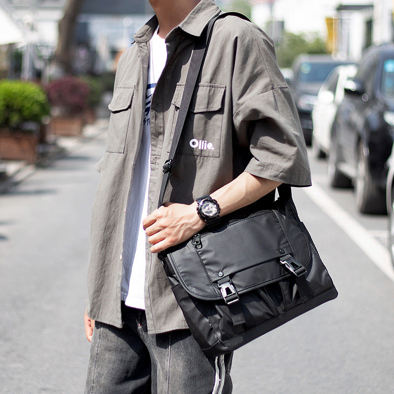 Durable Men's Nylon Cloth Film Waterproof Men's Shoulder Bag