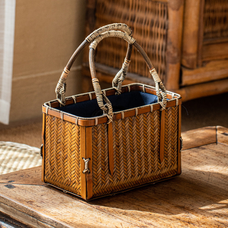 Women's Zen Tea Gown Basket Art Set Women's Handbag