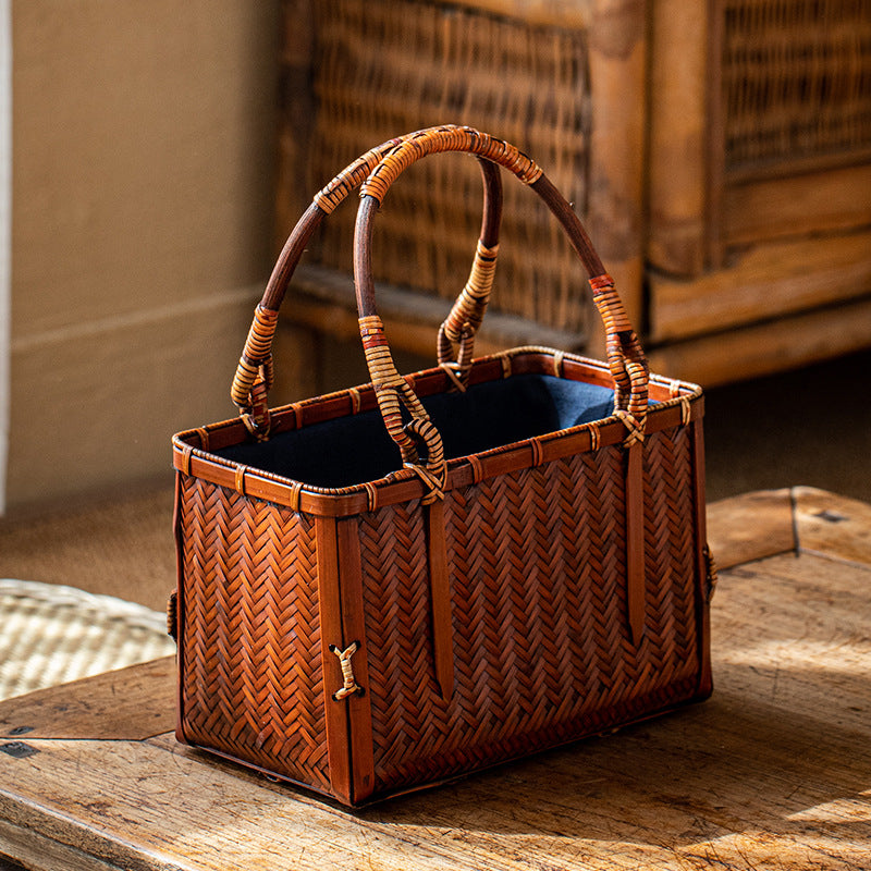 Women's Zen Tea Gown Basket Art Set Women's Handbag