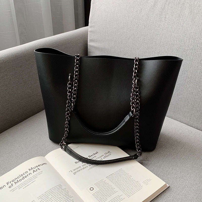 Women's Retro Simple Elegant Large Capacity Portable Tote Bags