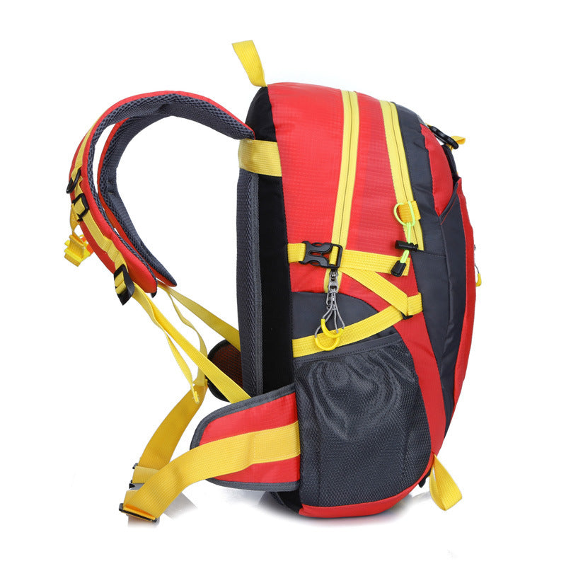 Town Treasure Waterproof Nylon Traveling Couple Universal Backpack