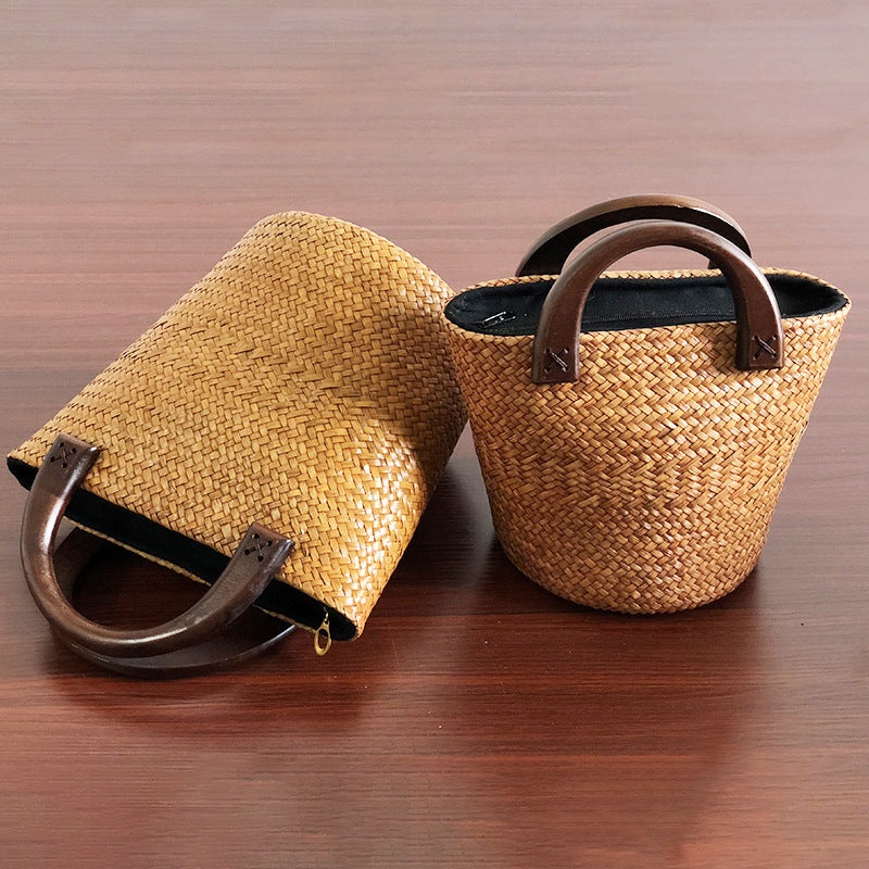 Handmade Straw Rattan Woven Retro Beach Women's Handbag