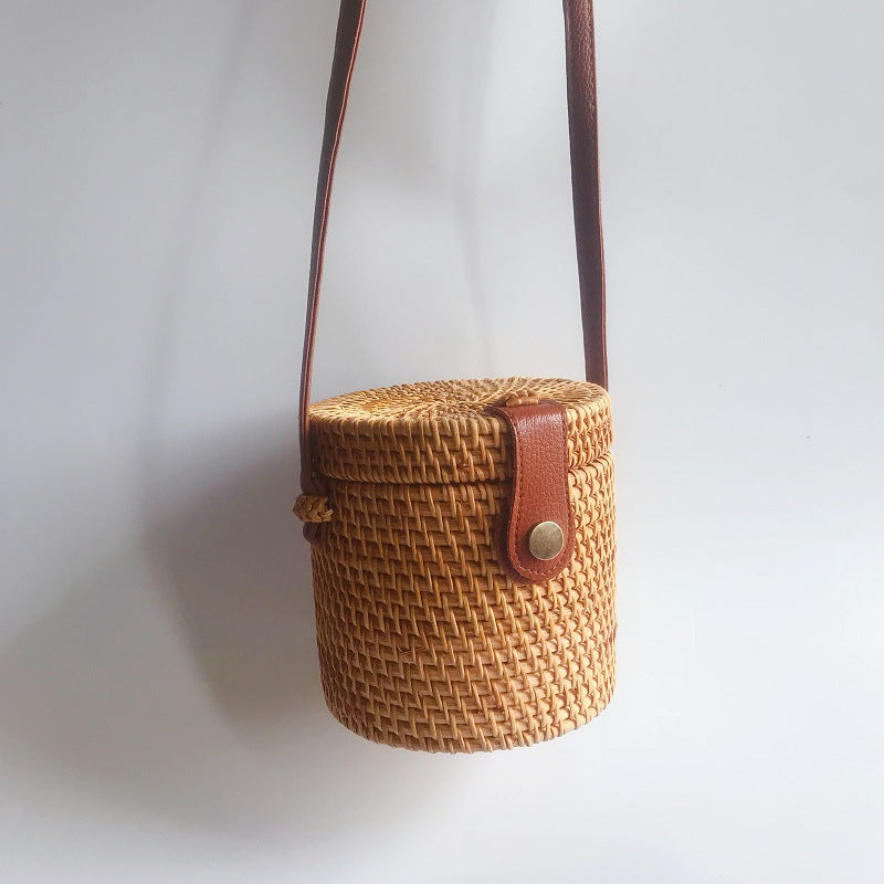Women's Retro Round Handmade Autumn Rattan Plaited Hollow Bags