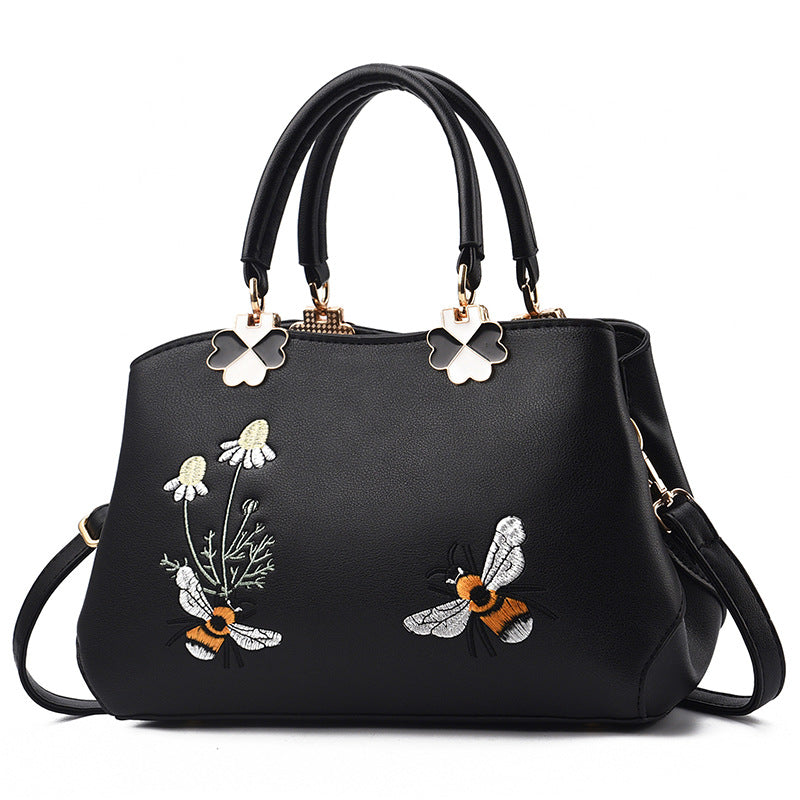 Women's Simple Fashion Embroidery Soft Leather Mother Women's Shoulder Bag