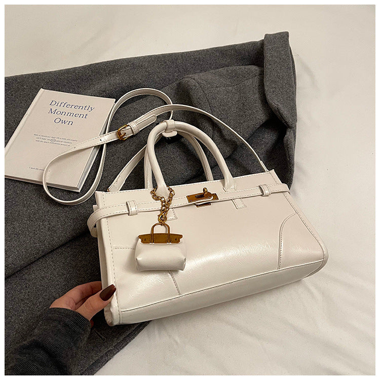 Women's Large Capacity Niche Stylish Good Texture Women's Messenger Bag