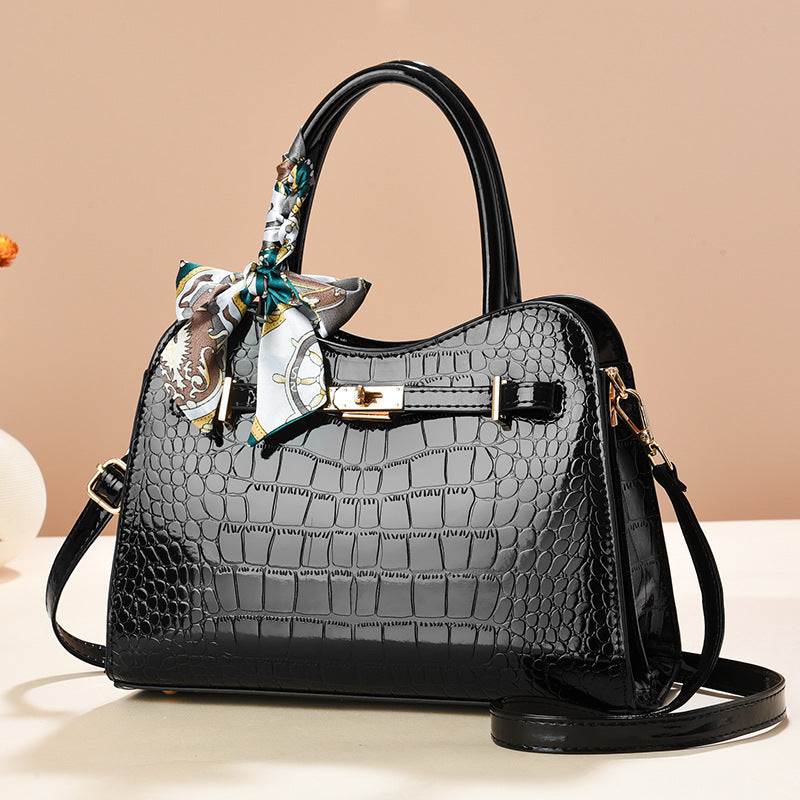 Casual Women's Textured Fashion Commute Leisure Handbags