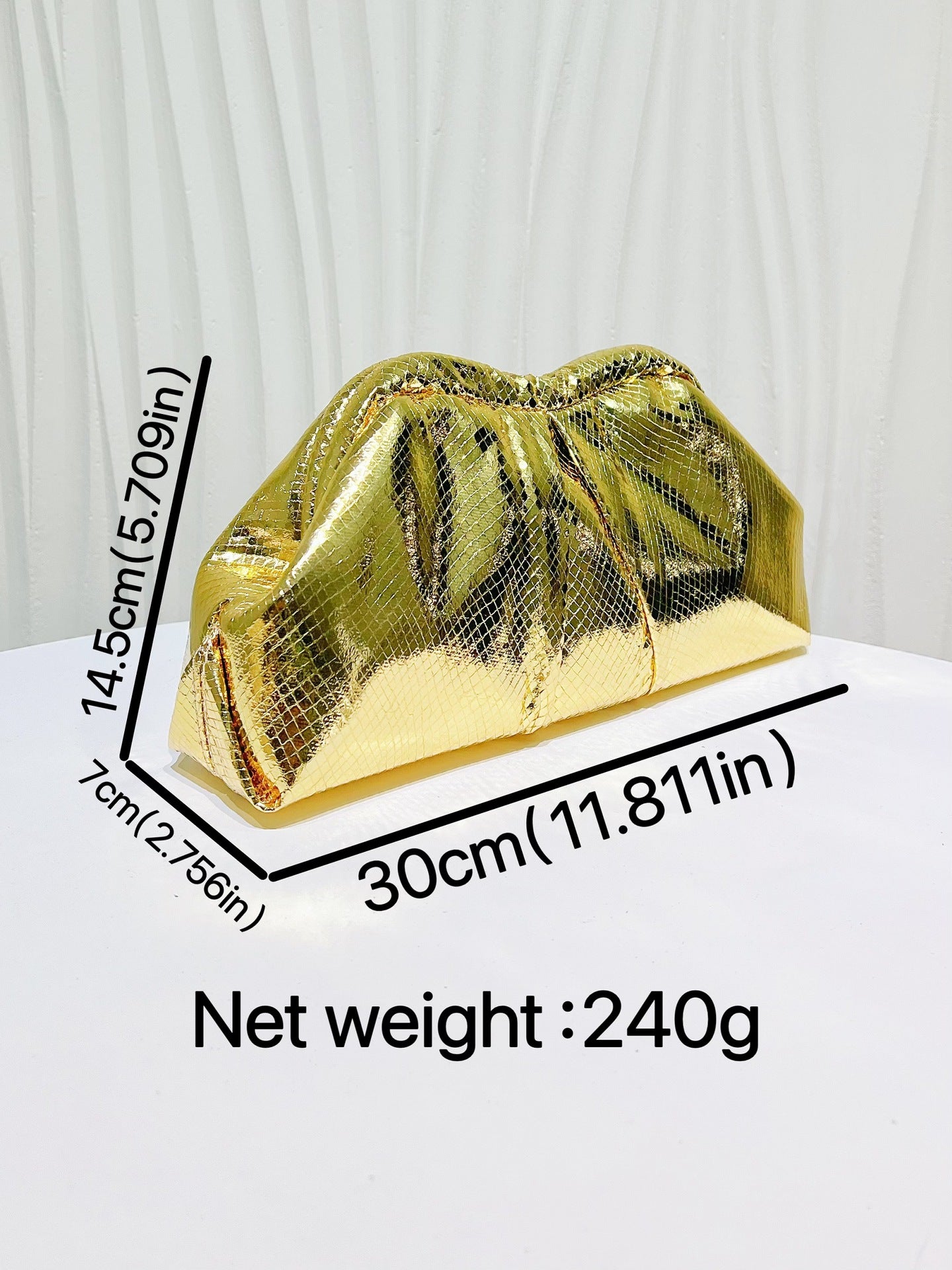 Shiny Fashionable Exquisite Textured Simple Light Dinner Bag