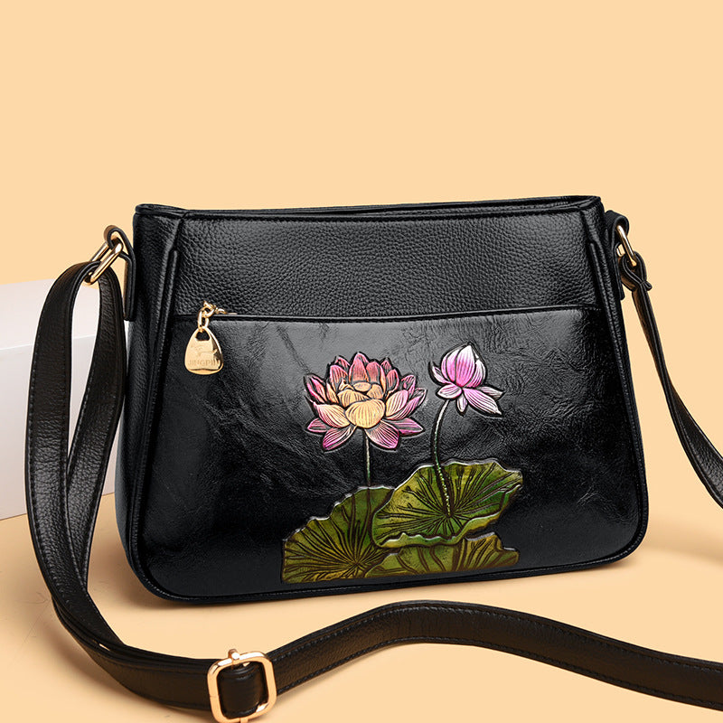 Women's Trendy Ethnic Style Retro Embossing Carved Artistic Bags