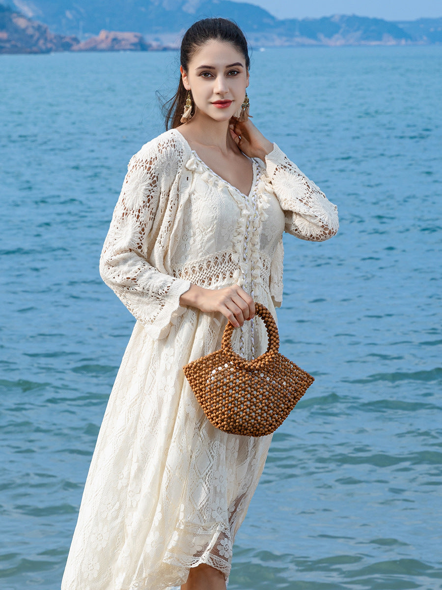 Women's Hand-woven Large Capacity With Wooden Beads Decoration Seaside Vacation Beach Handbags