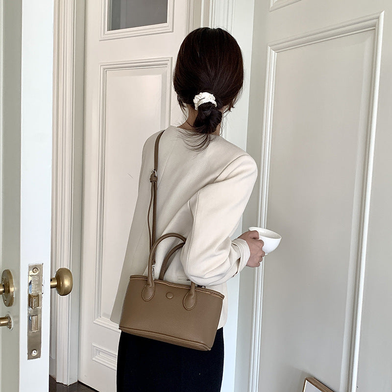 High Sense Niche Korean Style Fashion Simple Solid Women's Messenger Bag