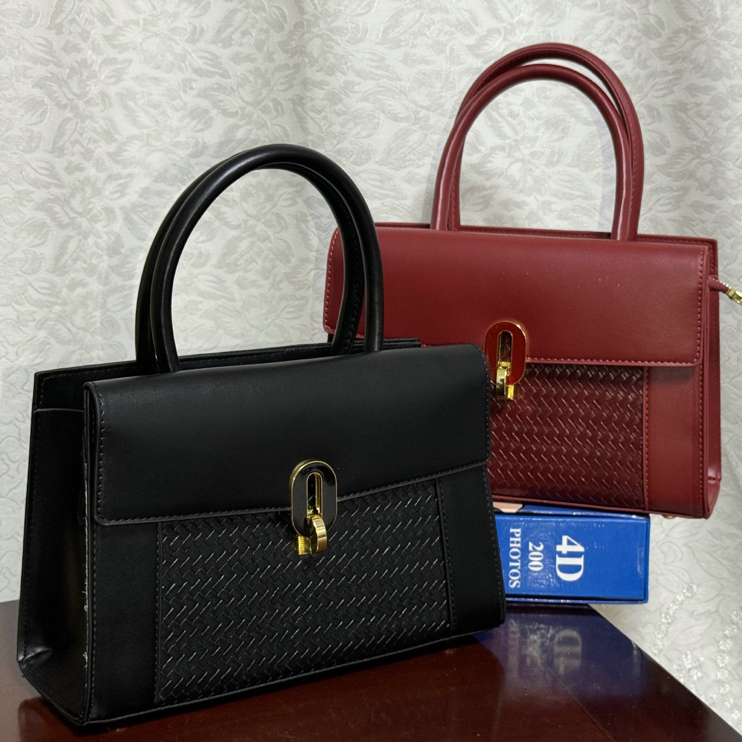 Classic Simple Fashion Versatile Large Capacity Women's Shoulder Bag