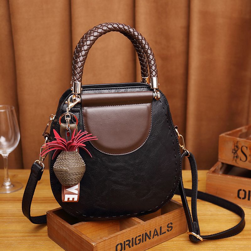 Women's Style Retro Fashion Personalized Woven Textured Women's Handbag