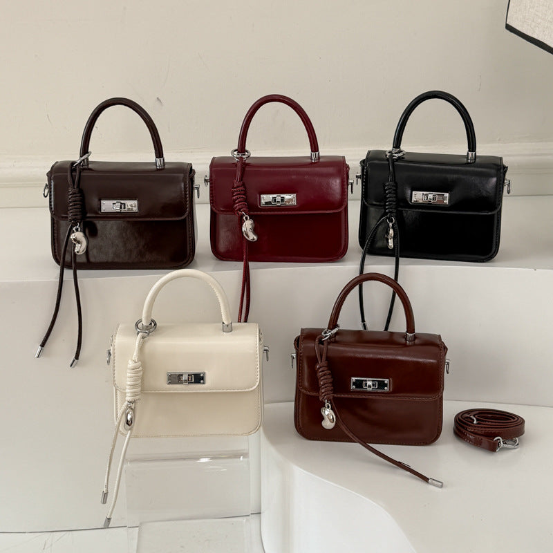 Women's Design Portable Pouch Spring Stylish Simple Women's Messenger Bag