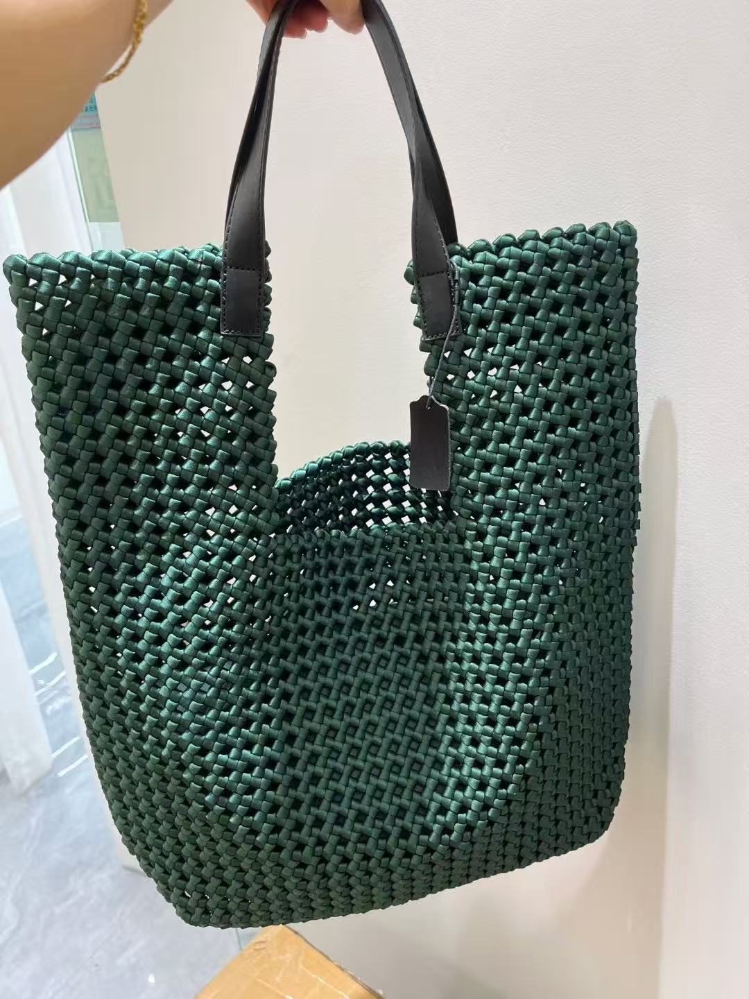Cowhide Retro Woven Large Capacity Totes Mother Underarm Tote Bag