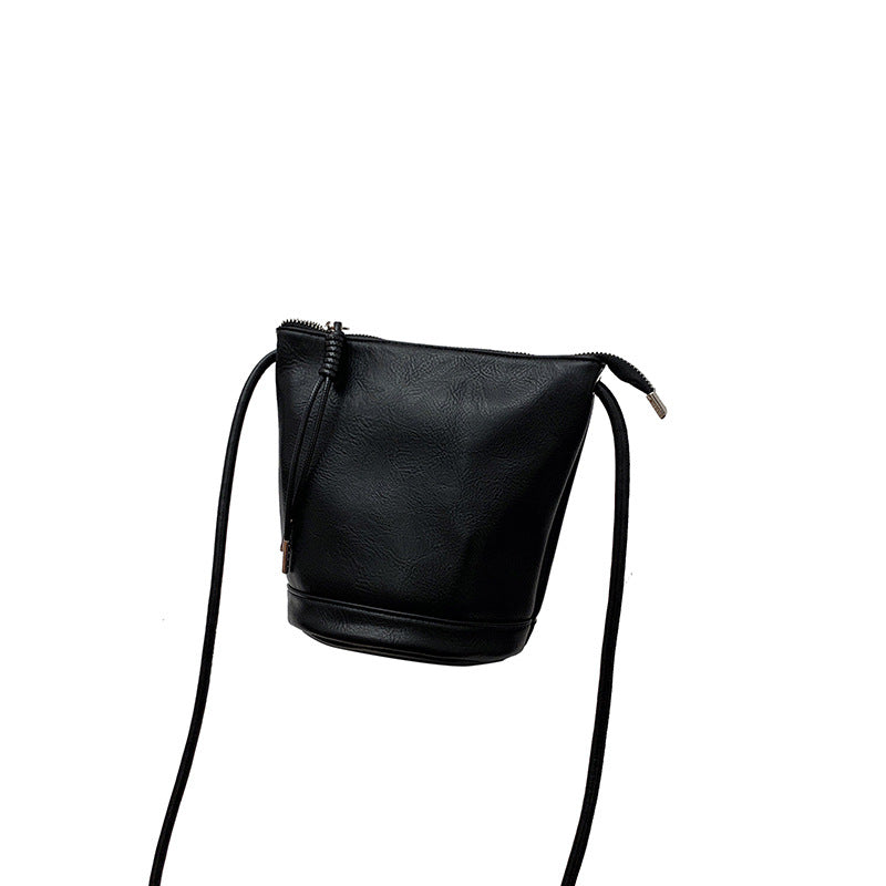 Women's Summer Fashion Soft Leather Thin Strap Women's Messenger Bag