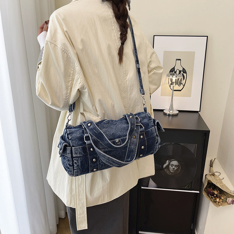 Women's Fashion Popular Rivet Motorcycle Retro Large Capacity Jeans Women's Shoulder Bag