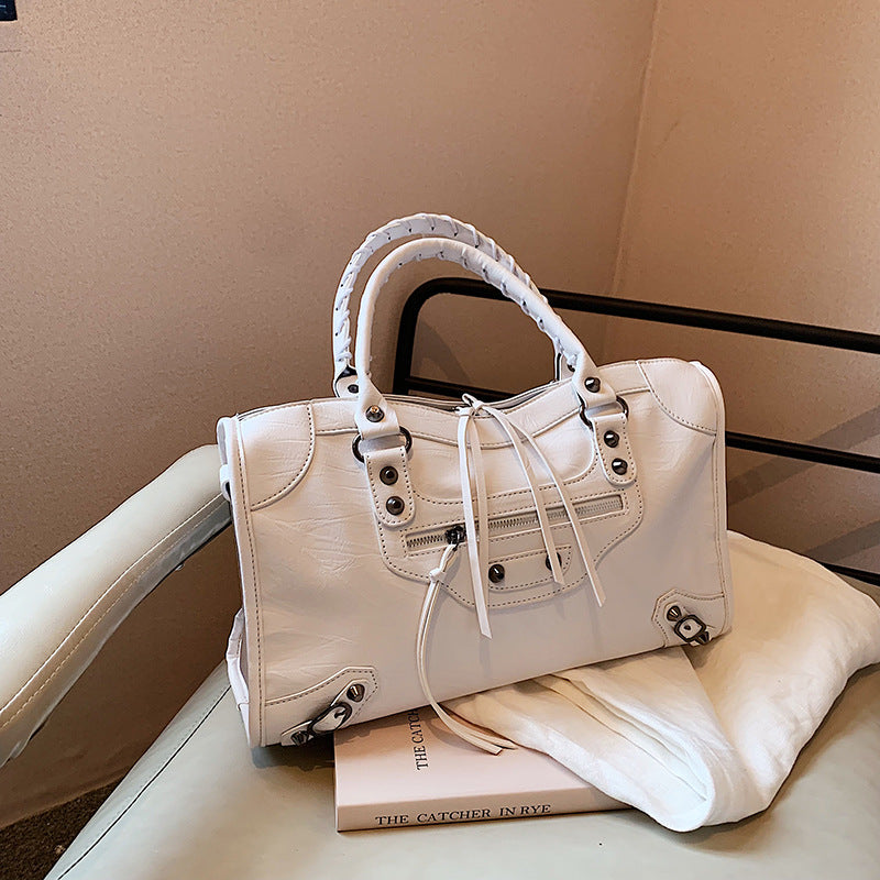 Niche Fashion Rivet Motorcycle High-grade Large Bags