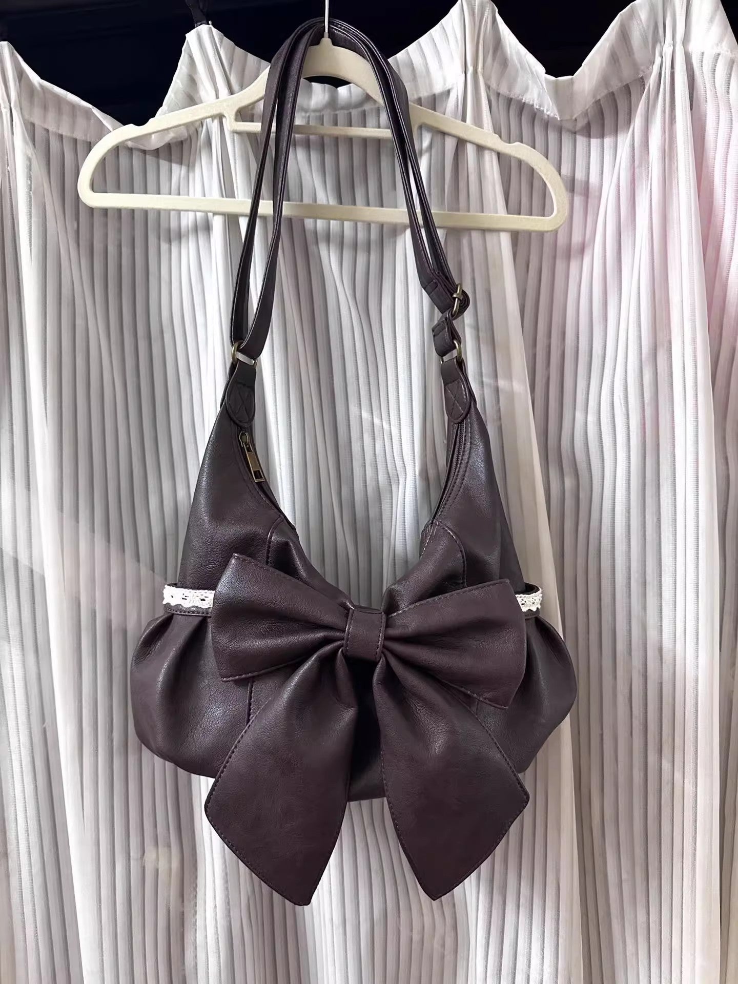 Retro Brown Lace Bow Lightweight Large Women's Messenger Bag