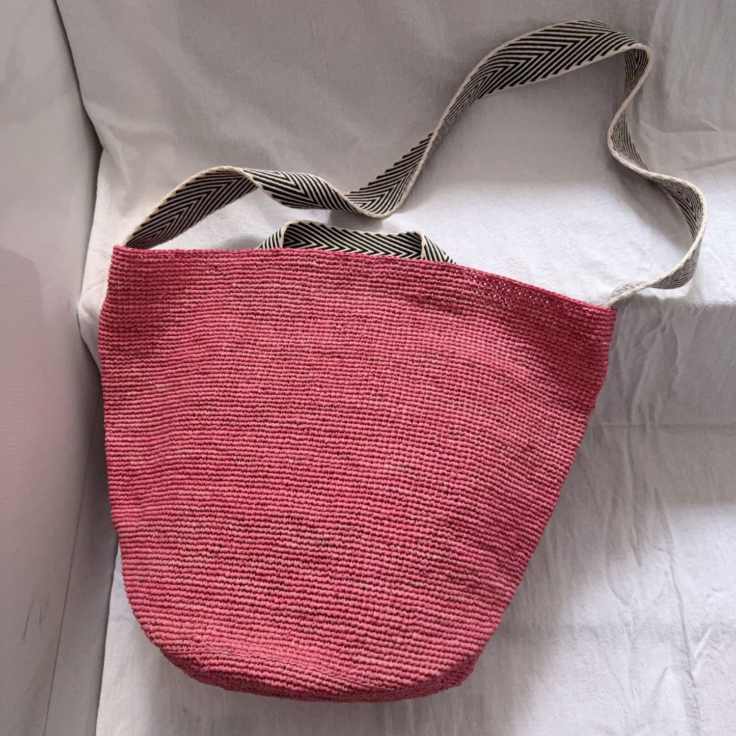Women's Raffia Woven Summer Seaside Vacation Bucket Bags