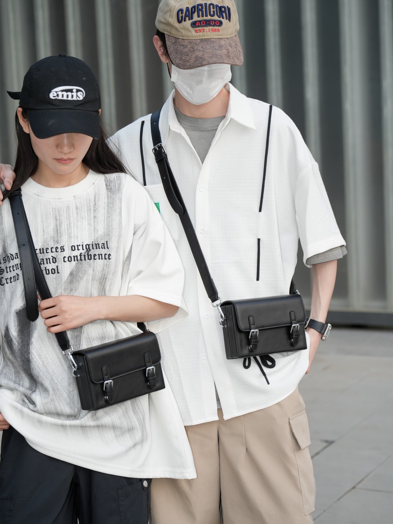 Men's High-grade Fashion Hard Box Mobile Men's Shoulder Bag