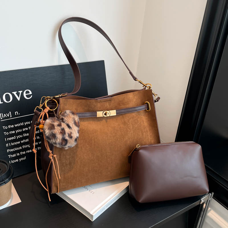 Women's Trendy Large Capacity Commuting Fashion High-grade Tote Bags
