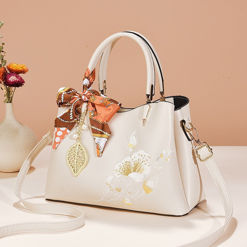 Women's Fashion Large Capacity Embroidered Mother Handbags