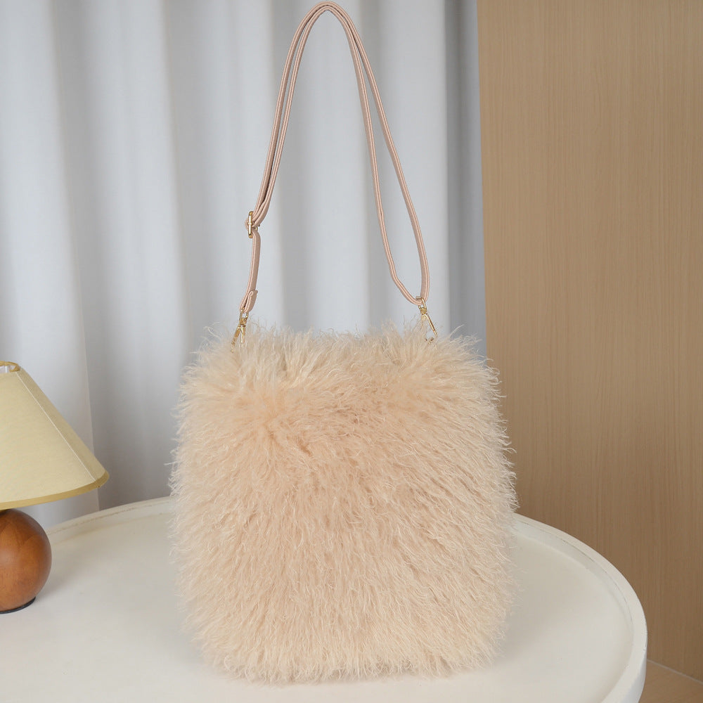 Women's Plush Fashion Simple Imitation Tan Sheep Western Style Hand Women's Messenger Bag