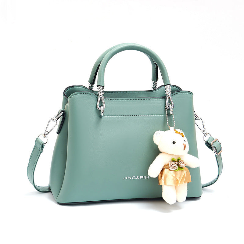 Women's Fashion Large Capacity Soft Leather Bear Women's Shoulder Bag