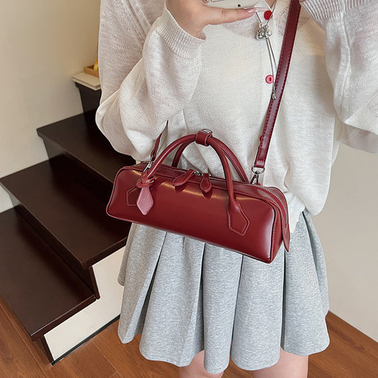 Women's High-grade Niche Trendy Portable Baguette Personalized Women's Shoulder Bag