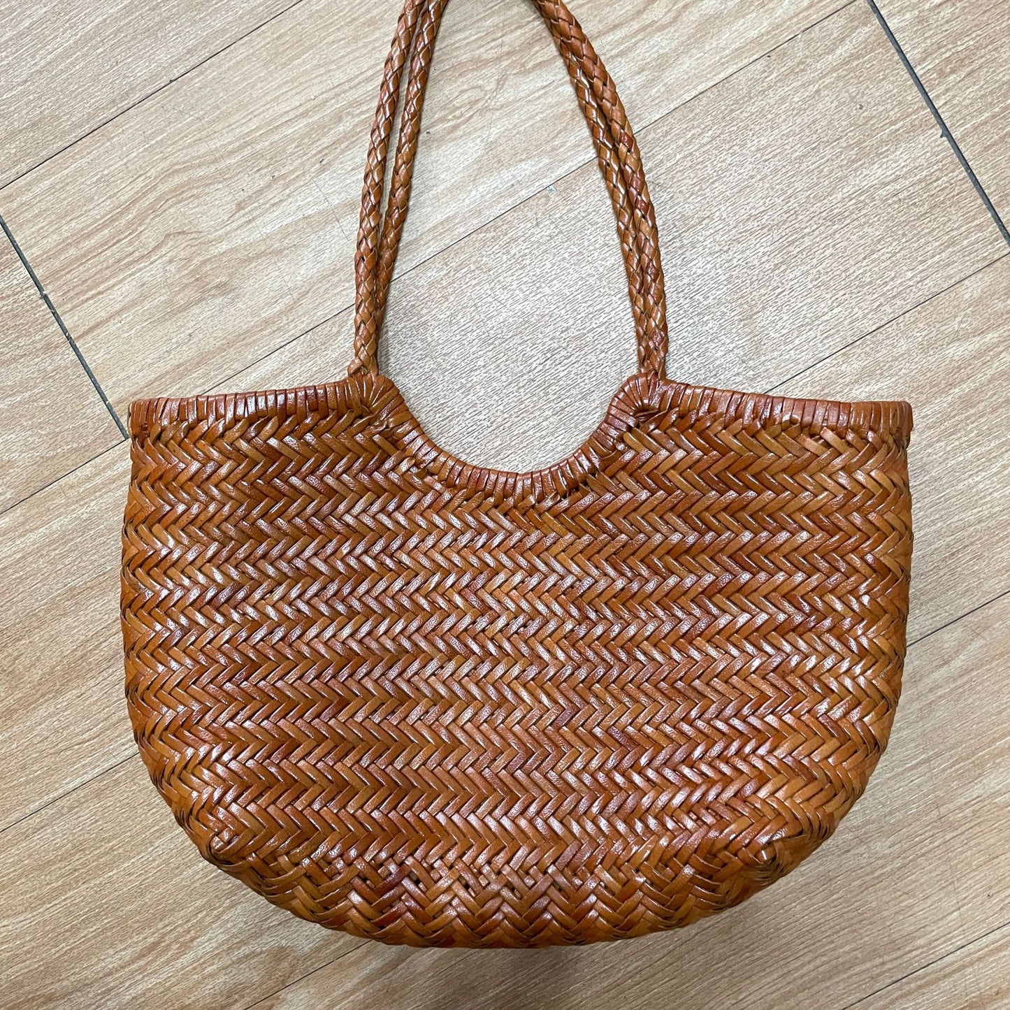 Cowhide Woven Leather French Retro Vegetable Women's Handbag