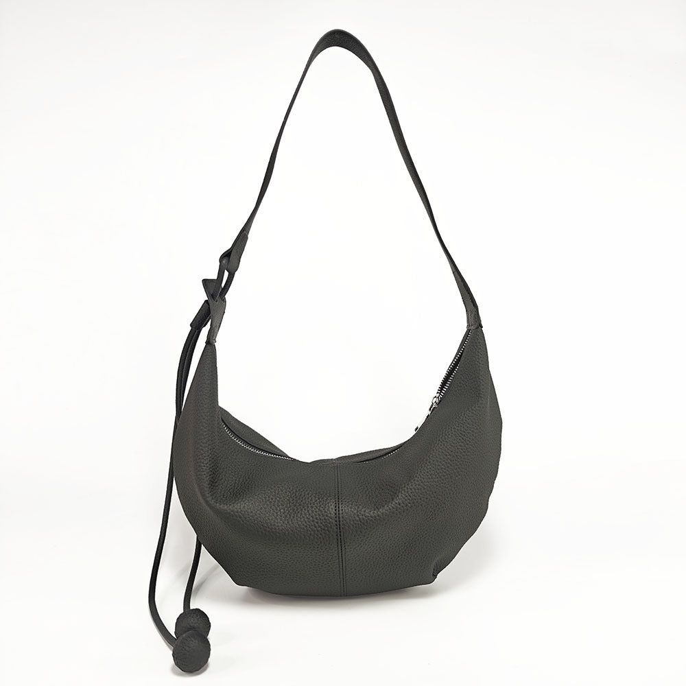 Women's Cowhide Niche Large Capacity Crescent Dumpling Bags