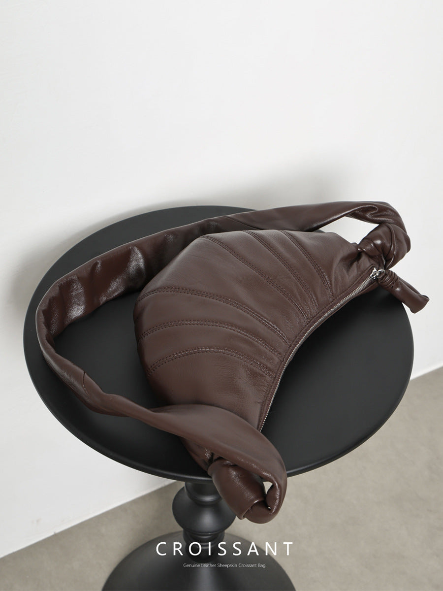 Women's Structure Niche Can Be Praised Croissant Sheepskin Bags