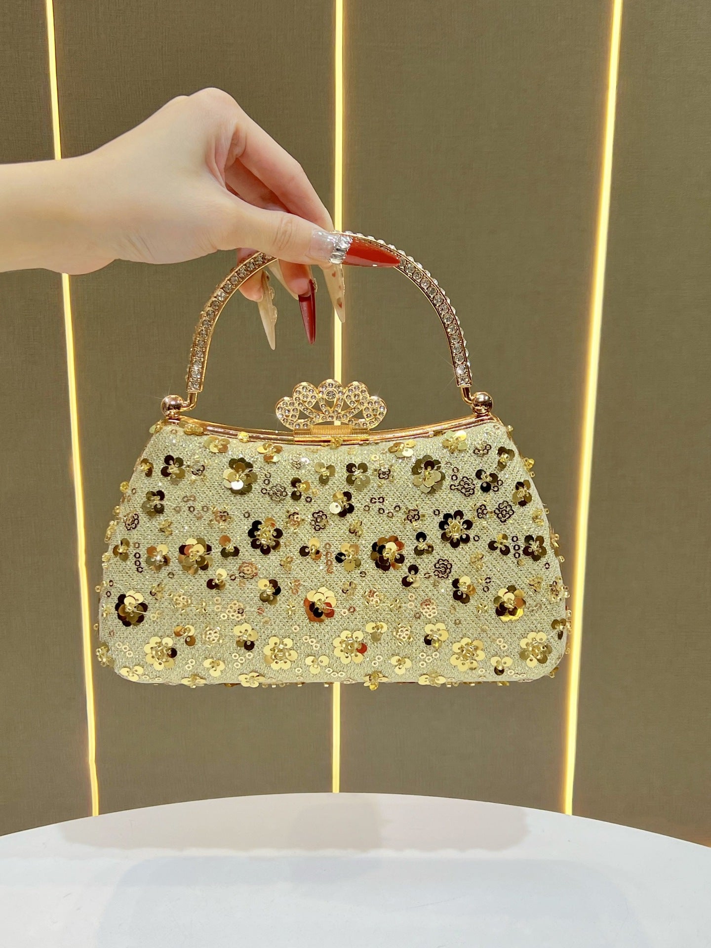 Women's Sequin Fashion Premium Chain Banquet For Dinner Bag