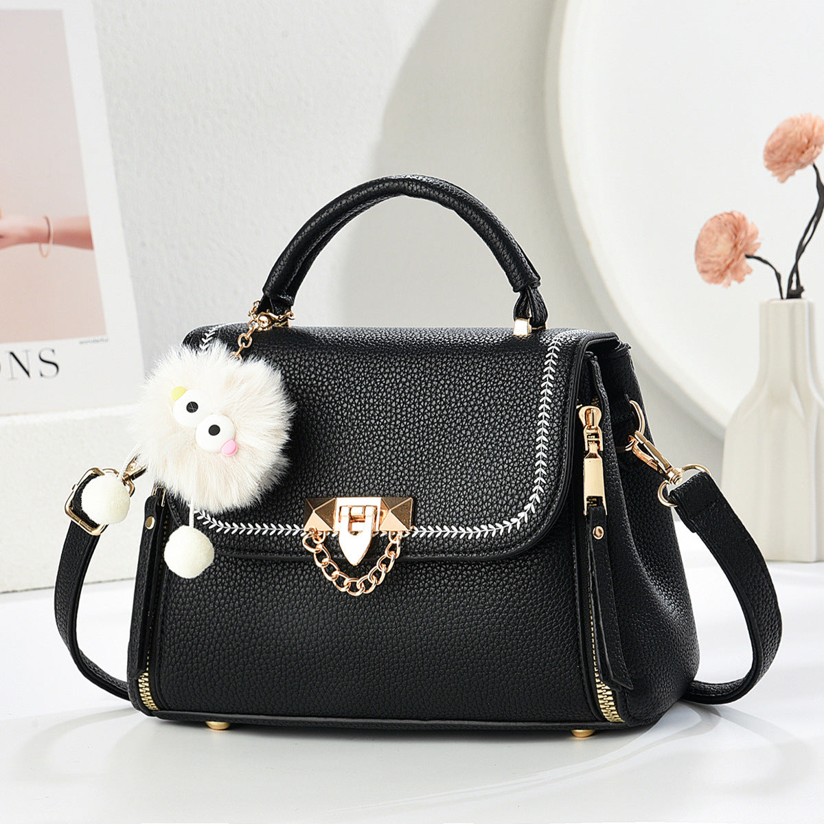 Elegant Women's Fashionable High-grade Fashion Retro Small Square Bags