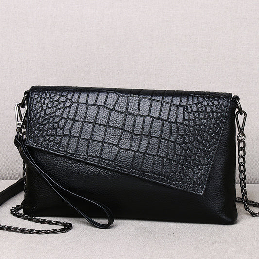 Women's Pattern Genuine Leather Fashionable Large Capacity Chain Women's Clutch