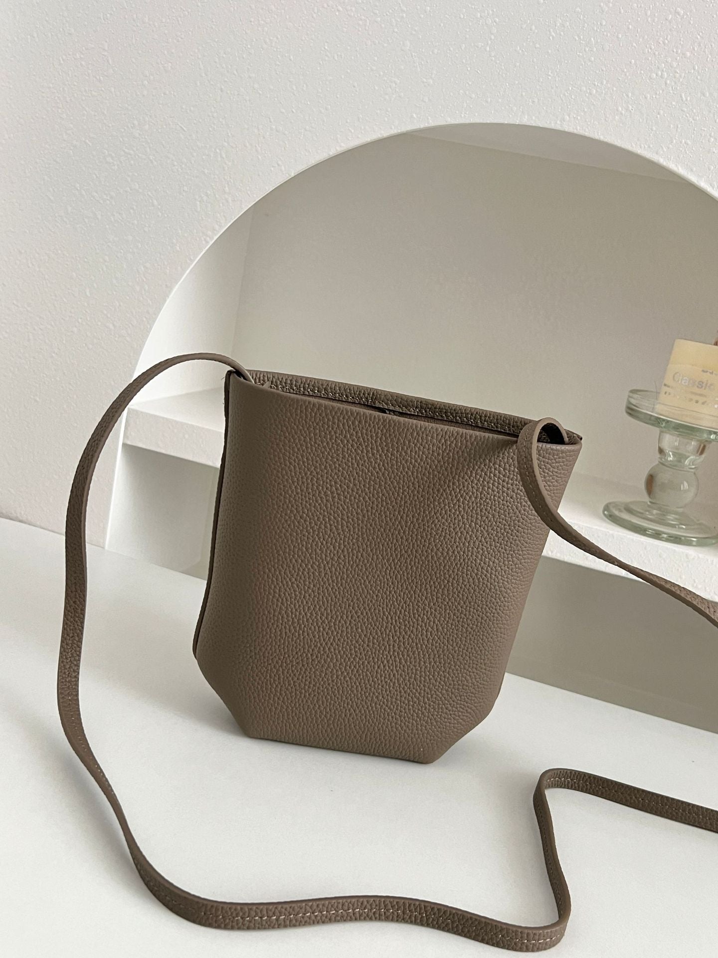 First Layer Cowhide Commuter Mini Minimalist Single Women's Messenger Bag