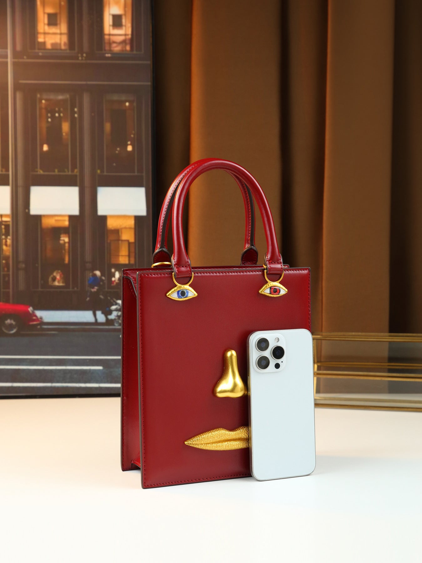 Women's Super Popular Niche Art Face Three-dimensional Metal Facial Design Retro Women's Handbag